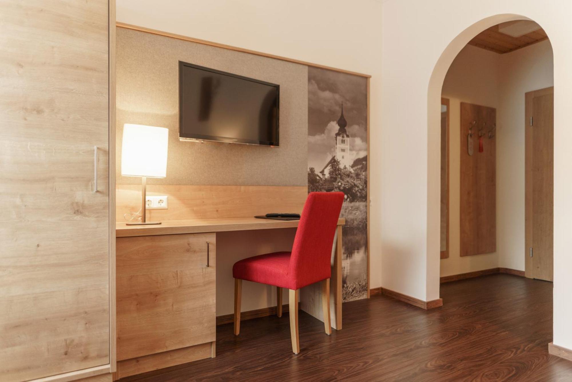 Kirchenwirt Schladming Hotell Exteriör bild